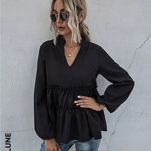 NWOT Shein Notched Neck Frill Ruffle Hem Blouse